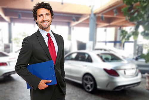 Handsome,Smiling,Car,Dealer,Portrait